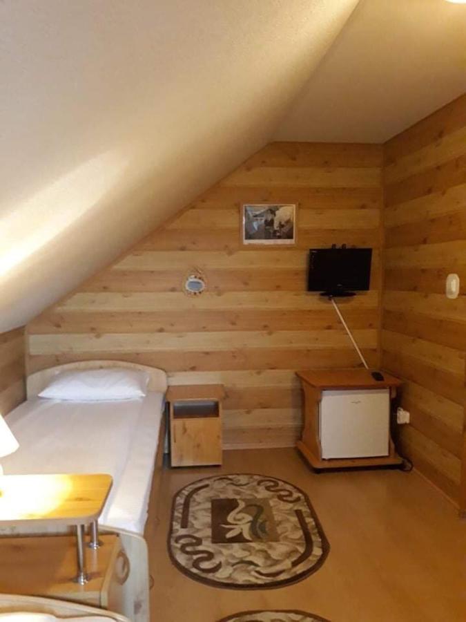 Casa Alberta Ocna Şugatag エクステリア 写真